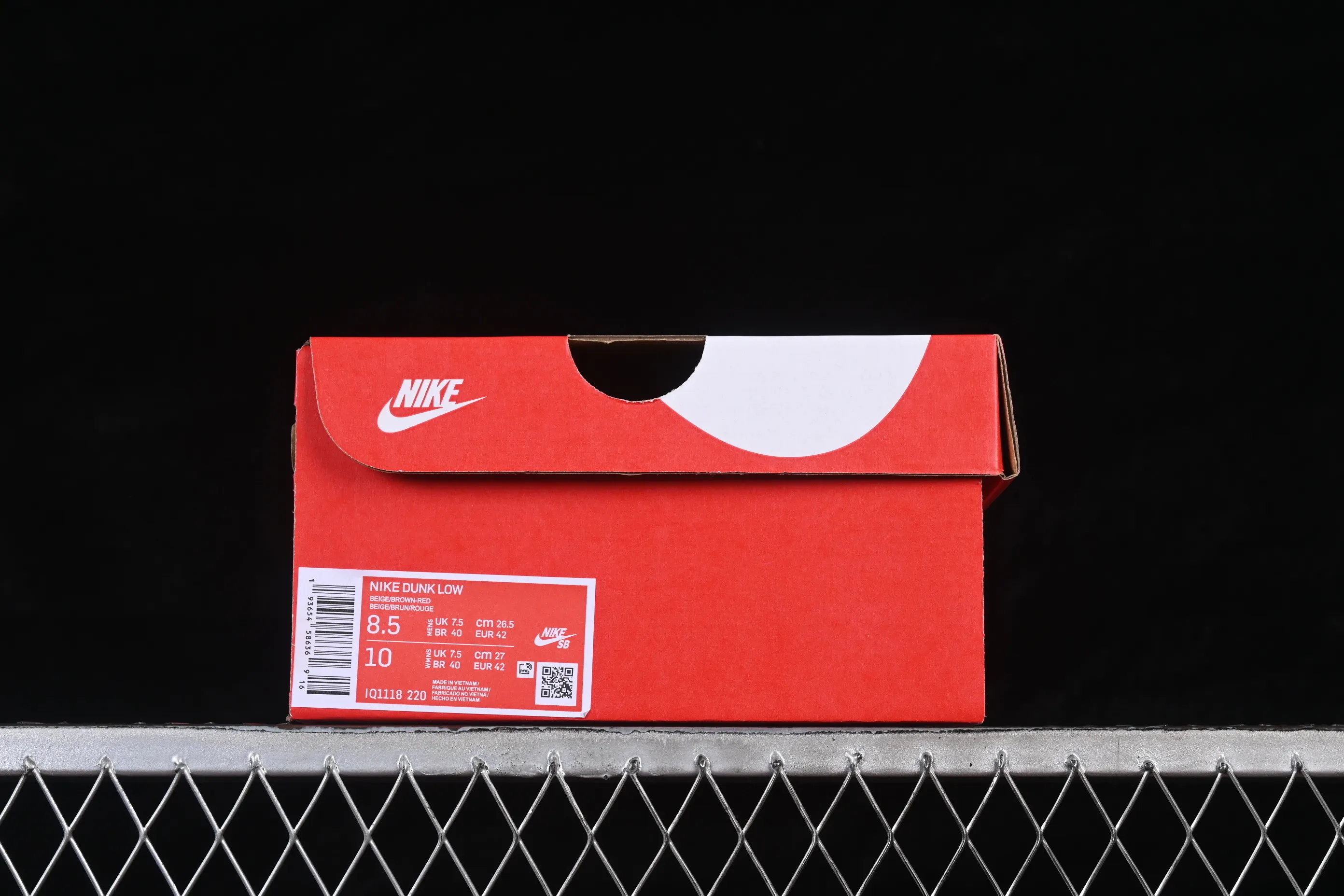 All categories Nk SB Dunk series Nk SB Dunk Low low-top sneakers Nike SB Dunk Low Year of the Horse limited low-top casual sneakers IQ1118-220